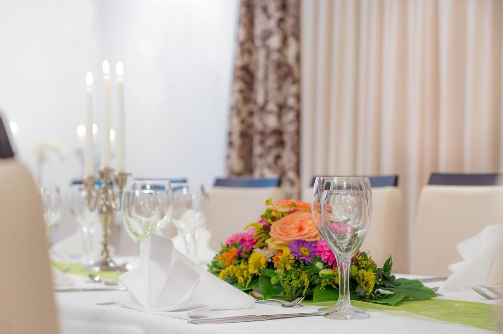 Hotel Kulinarium An Der Glems Gerlingen Zewnętrze zdjęcie