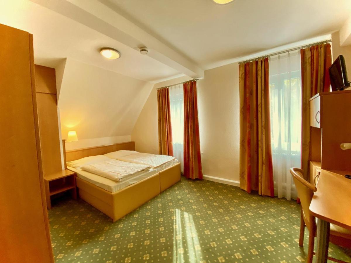 Hotel Kulinarium An Der Glems Gerlingen Zewnętrze zdjęcie