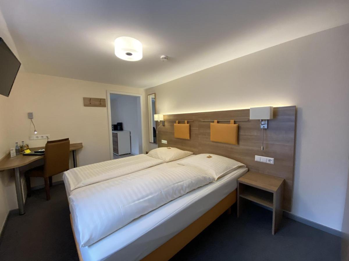 Hotel Kulinarium An Der Glems Gerlingen Zewnętrze zdjęcie
