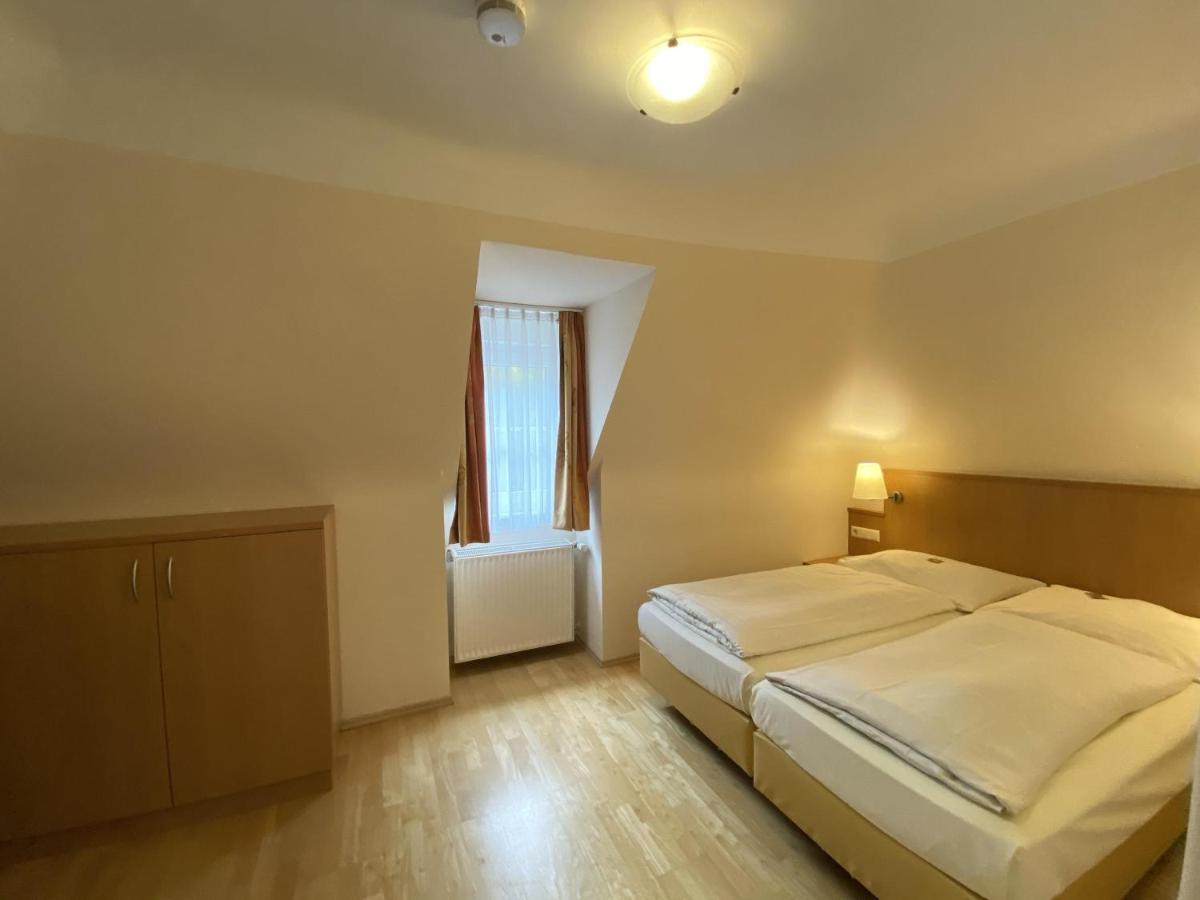 Hotel Kulinarium An Der Glems Gerlingen Zewnętrze zdjęcie